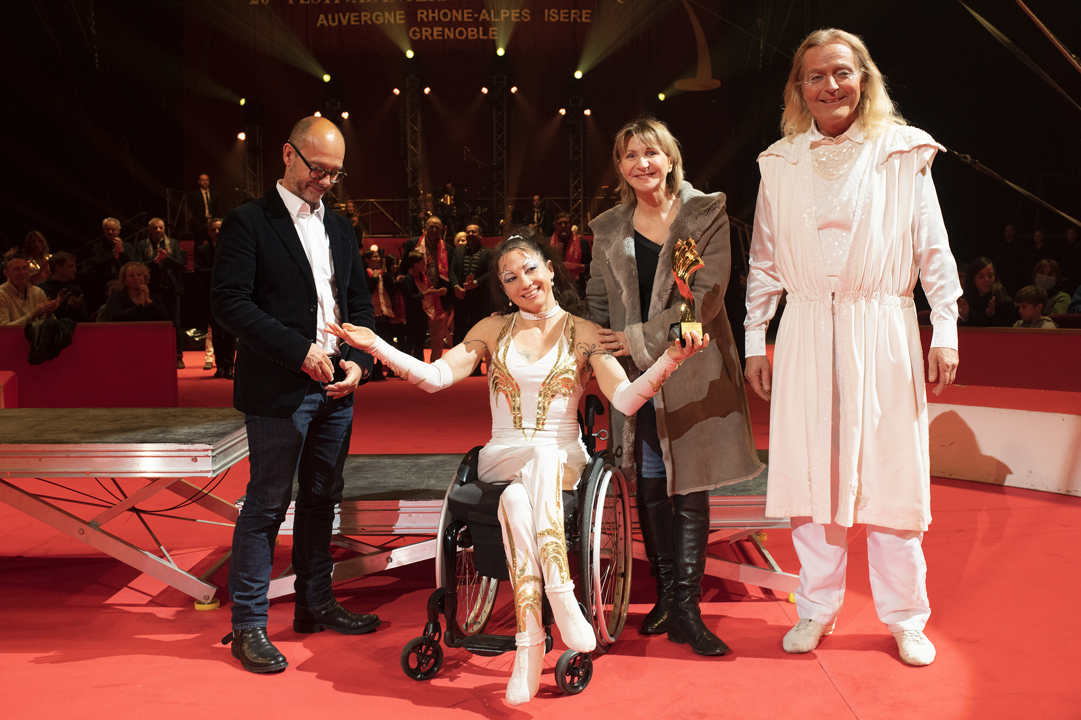 ETOILE PRIX SPECIAL DU HANDICAP / Conseil Département de l’Isère - SLYK PAN / Paraplegic Handstand Performer 2