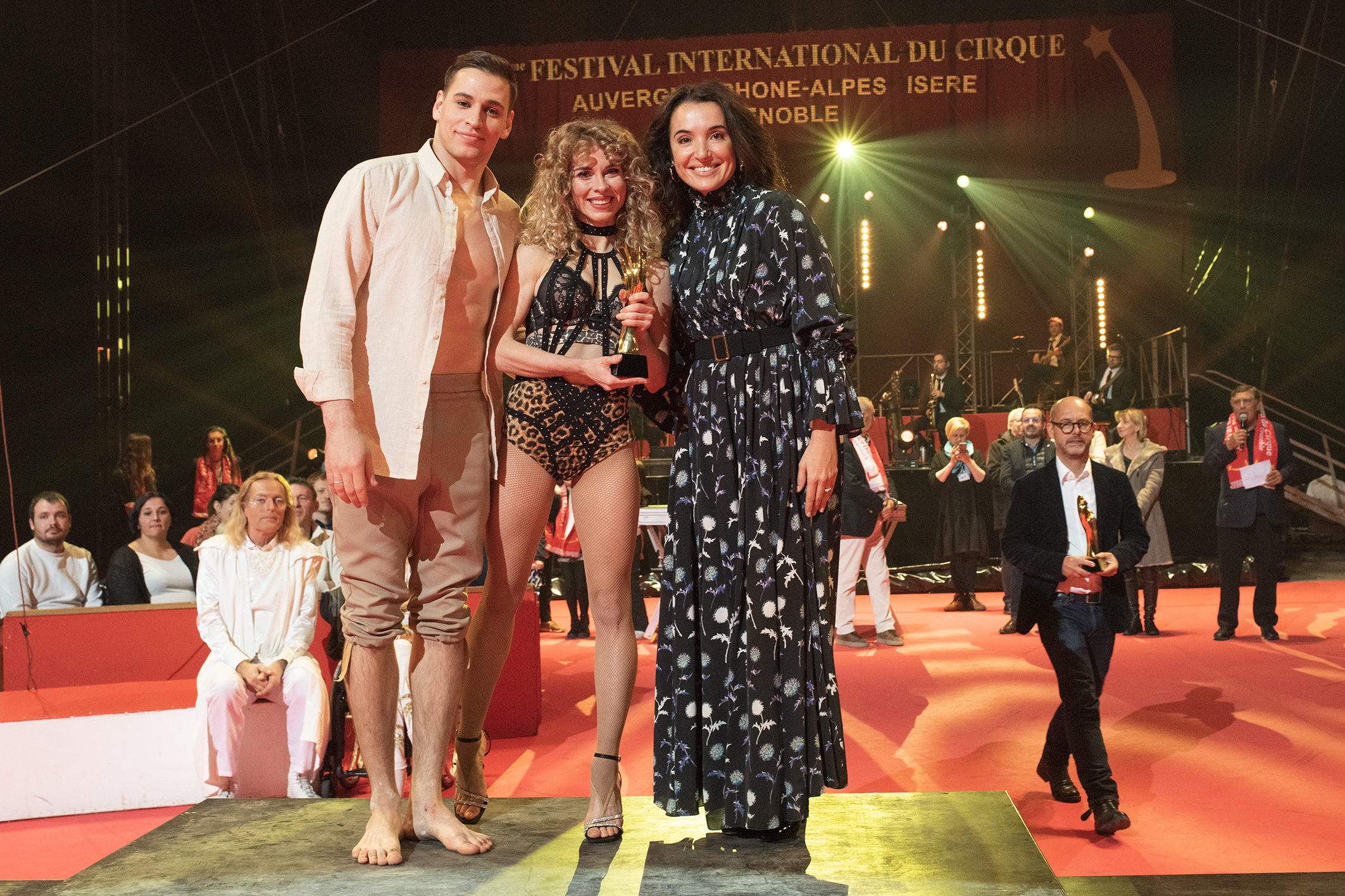 ETOILE ARGENT - ARTUR &amp; ESMIRA / Cerceau aérien