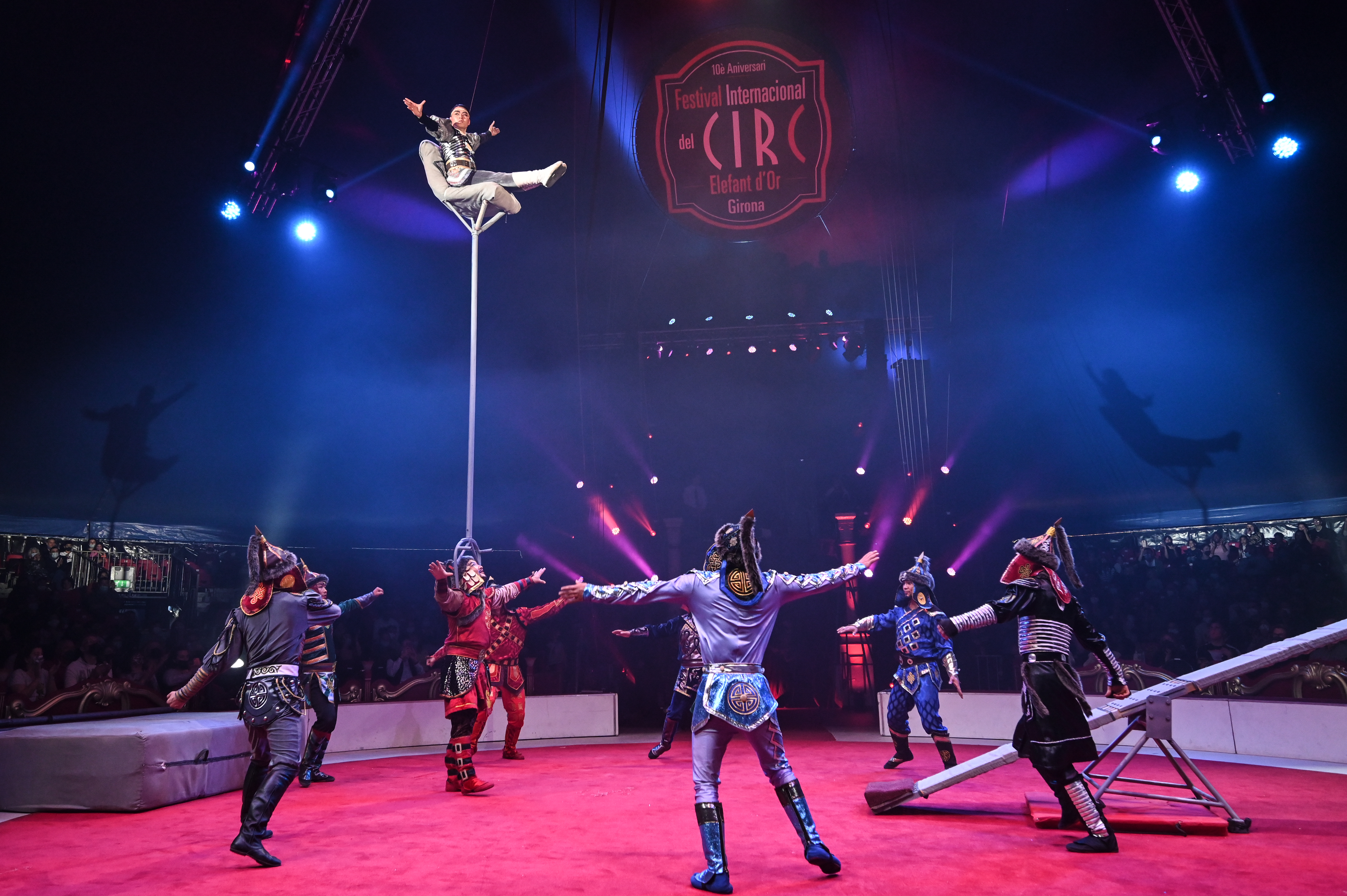 Troupe Zola - 51936394015