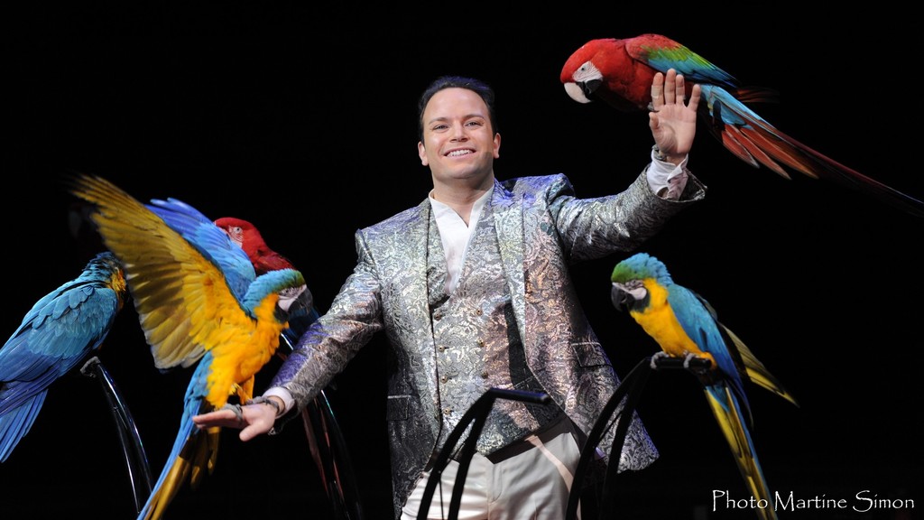 Festival International du Cirque 2016 - Numéro Alessio - perroquets