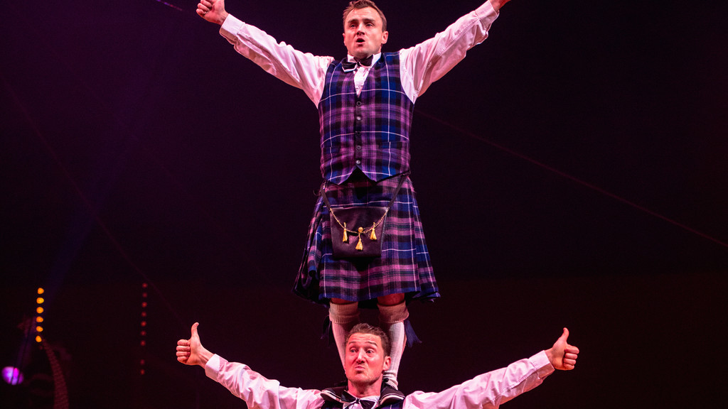 Festival International du Cirque 2015 - Numéro Wolf Brothers - cascadeurs