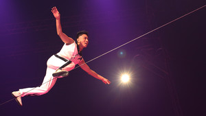 Festival International du Cirque 2017 - Numéro d'équilibre de Zhang Fan