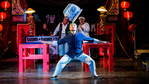 Festival International du Cirque 2016 - Numéro Le Cirque National de Chine (Jonglage de jarres)