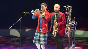 Steve & Jones - Clown - 2018